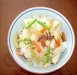 山菜ご飯